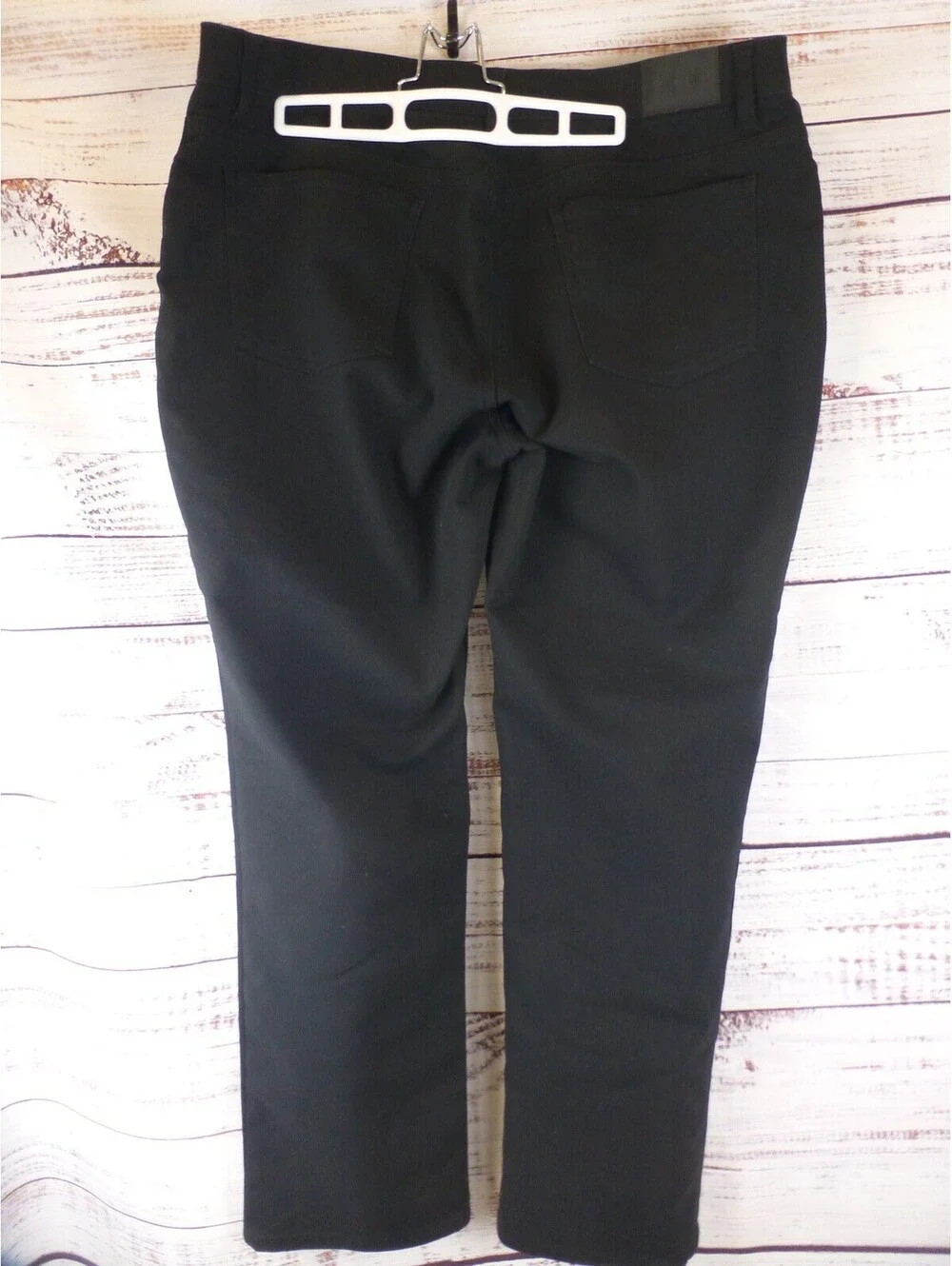 Calvin Klein Men's Black Flat Front Slim Straight Stretch Pants Size 38x30 J4A